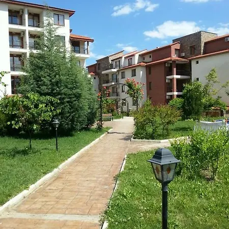 Apolon Apartment *