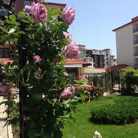 Apolon Apartment