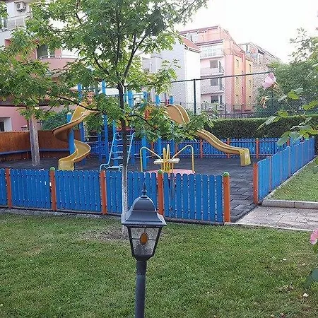 Apartment Apolon *
